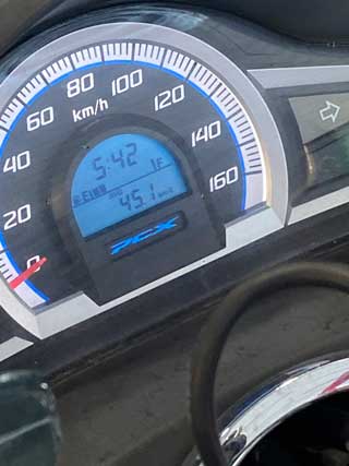 PCX125 JF 56のメンテナンス日記　燃費との闘い