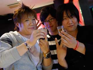 イベントLINE友達仲間飲み会オフ会横浜・東京社会人サークル交流会